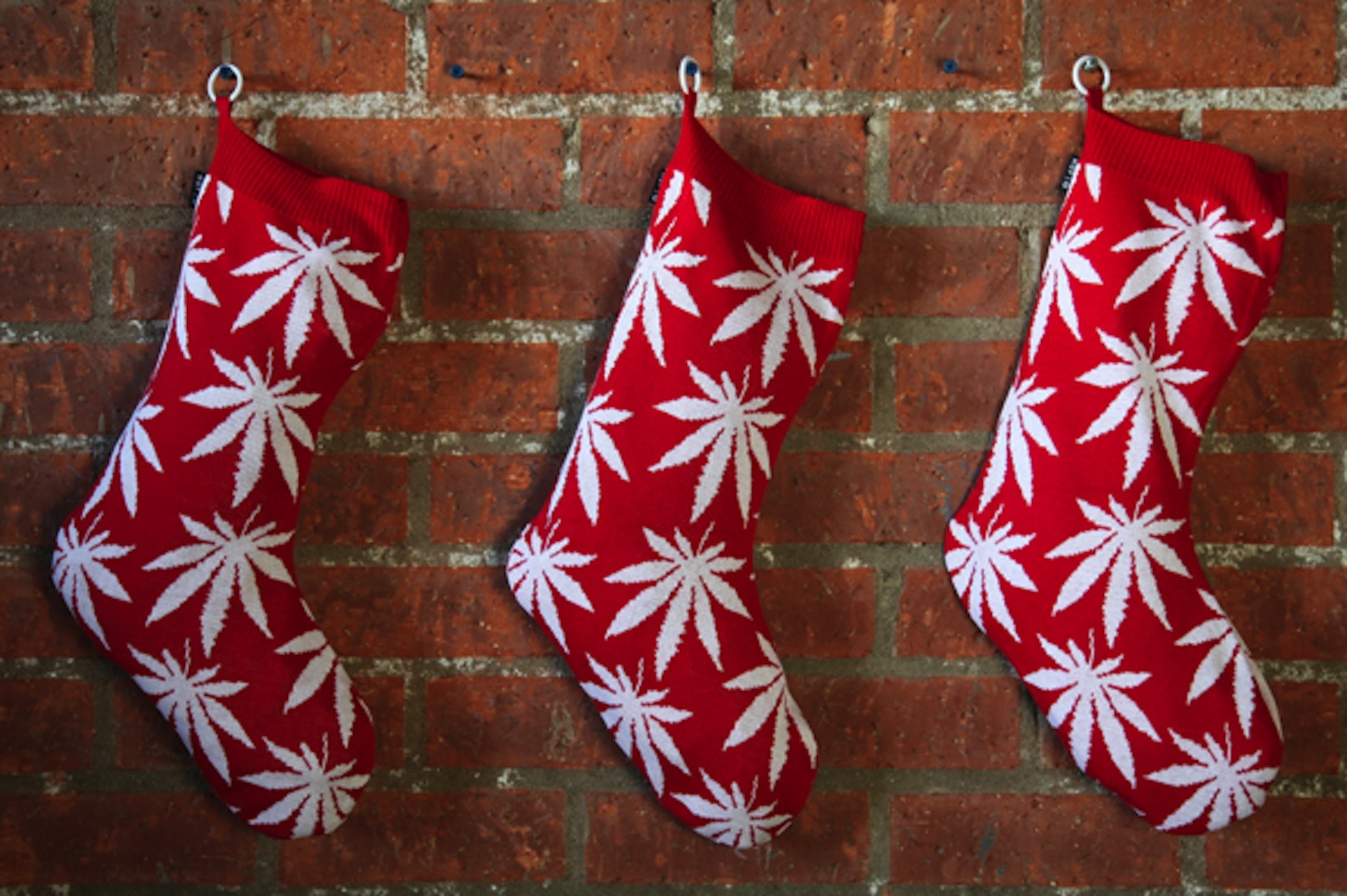 10 Stoner Stocking Stuffers