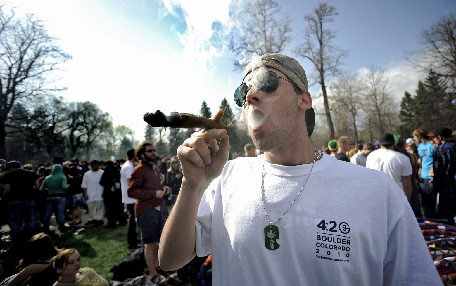 Despite Everyone's Best Efforts on 420, There Were Zero Deaths From Marijuana