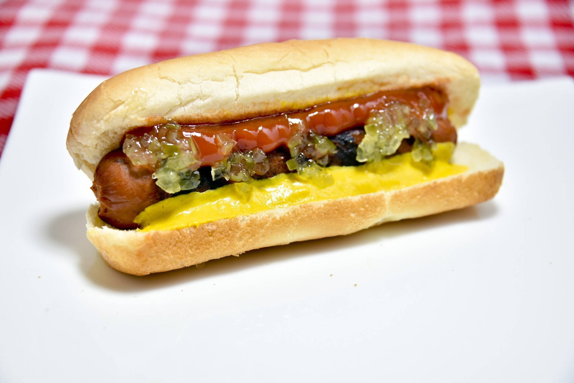 Jimmy Fallon Addresses the Raging Debate: Is A Hot Dog A Sandwich?