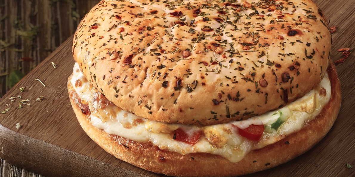 Is It a Burger? Is It A Pizza? It's Both and the Internet Is Going Nuts